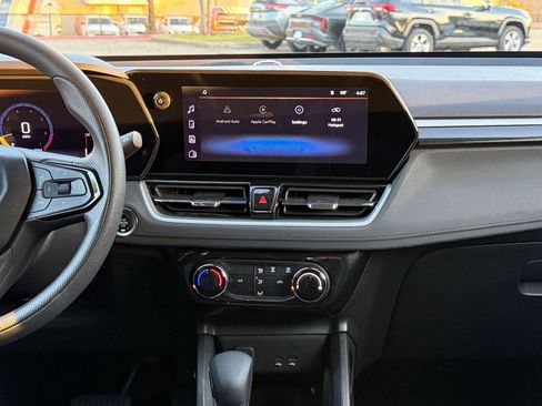 Used 2025 Chevrolet TrailBlazer LT image 18