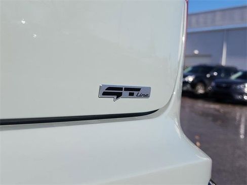 New 2026 Kia K4 GT-Line image 5