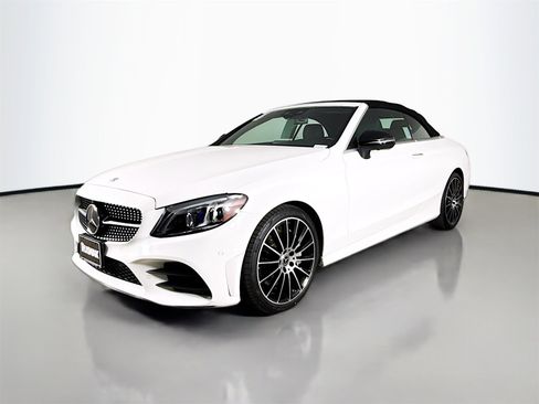 Used 2023 Mercedes-Benz C 300 Cabriolet image 3