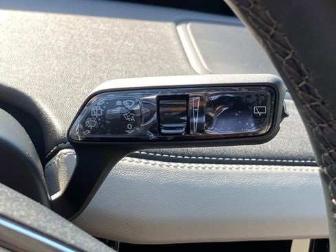 New 2026 Lincoln Navigator L Reserve AWD/4WD image 19
