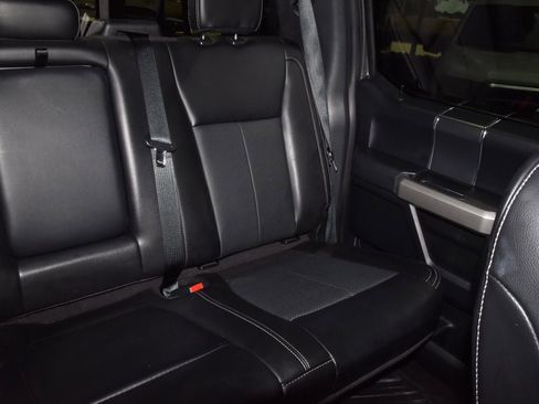 Used 2020 Ford F150 Lariat RWD image 21