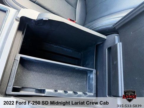 Used 2022 Ford F250 Lariat w/ Tremor Off-Road Package image 27
