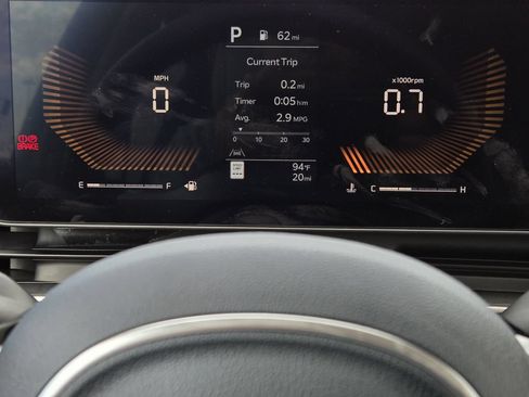 New 2026 Kia Carnival EX FWD image 11