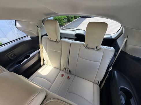 Used 2019 INFINITI QX60 Luxe w/ Essential Package AWD/4WD image 20