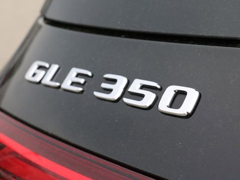 Used 2022 Mercedes-Benz GLE 350 4MATIC image 7