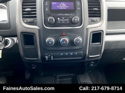 Used 2014 RAM 2500 Tradesman w/ Chrome Appearance Group image 40