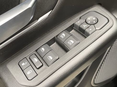 Used 2025 RAM 1500 Big Horn image 23