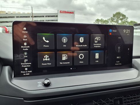Used 2024 Honda Accord Sport image 7