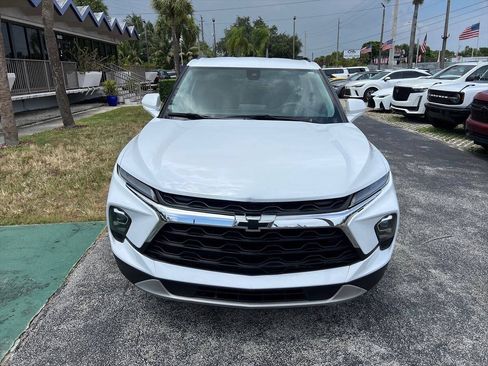 Used 2025 Chevrolet Blazer LT w/ Convenience Package FWD image 3