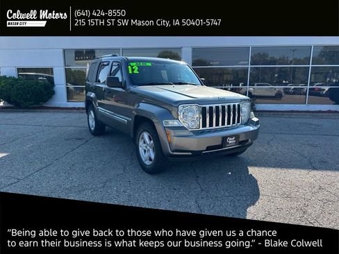 Used 2012 Jeep Liberty Limited AWD/4WD image 1