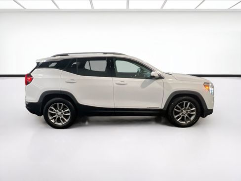 Used 2022 GMC Terrain SLT FWD image 23