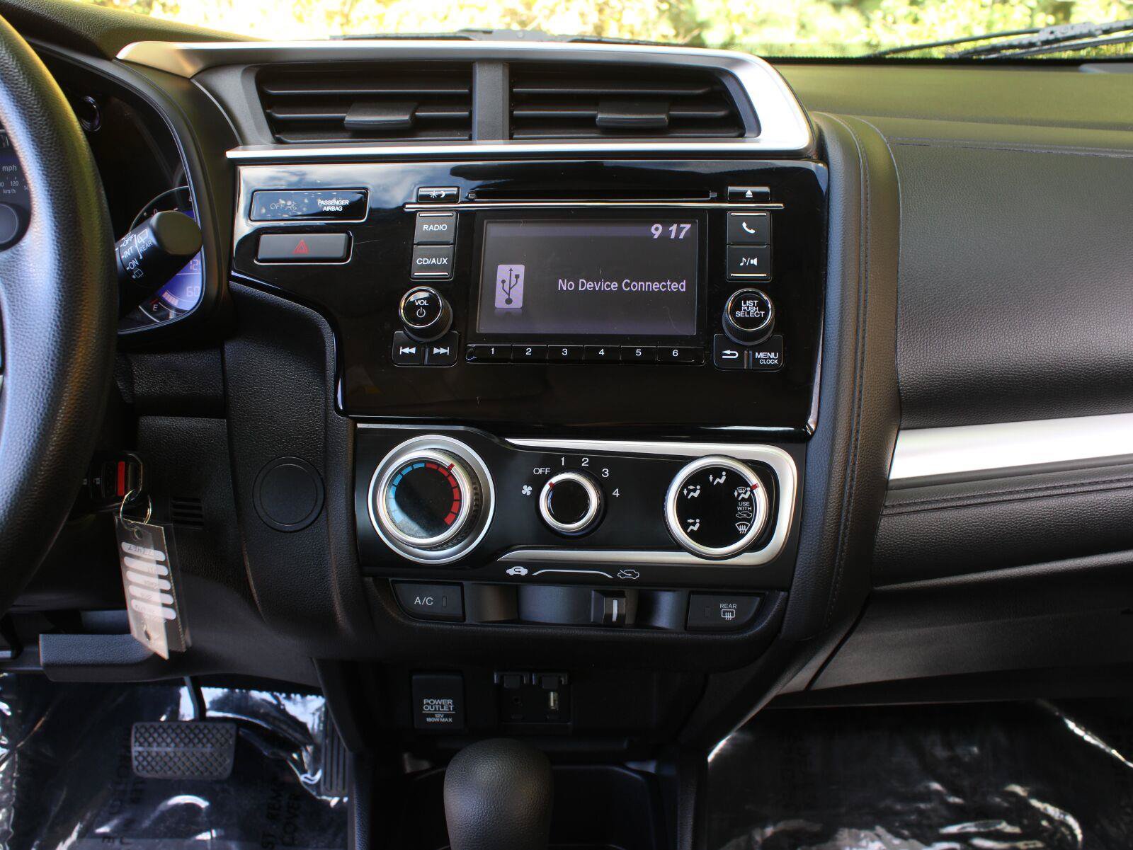 Used 2016 Honda Fit LX image 12