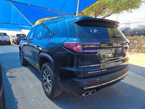Certified 2025 GMC Acadia AT4 w/ Luxury Package image 3