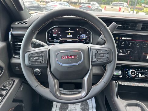 New 2025 GMC Sierra 2500 AT4 w/ AT4 Premium Plus Package image 16
