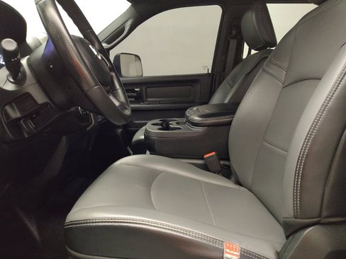 Used 2021 RAM 2500 Tradesman RWD image 17