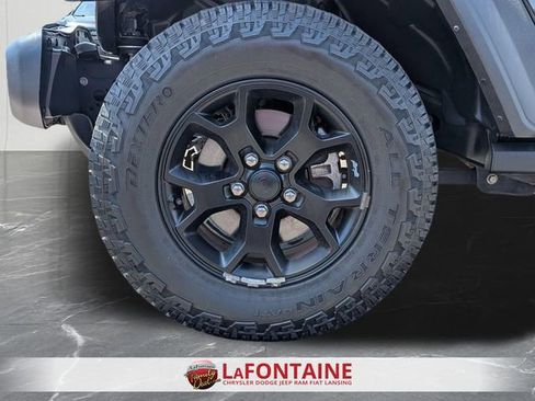 Used 2021 Jeep Wrangler Unlimited Sport AWD/4WD image 27