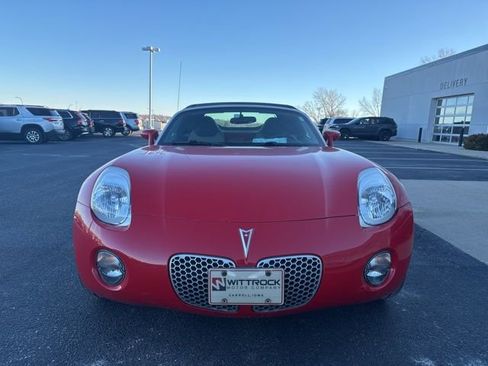 Used 2006 Pontiac Solstice Convertible w/ Premium Package image 11