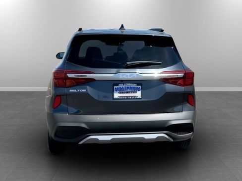 Used 2023 Kia Seltos LX FWD image 6