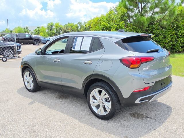 Certified 2024 Buick Encore GX Preferred FWD image 3