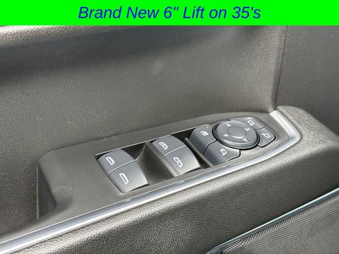 Used 2025 GMC Sierra 1500 SLT AWD/4WD image 20