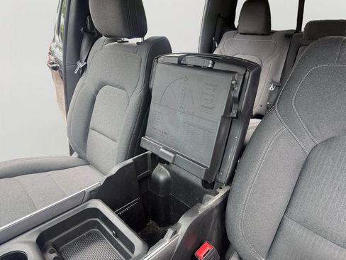 Used 2019 RAM 1500 Big Horn AWD/4WD image 20