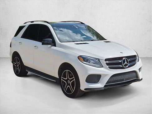 Used 2018 Mercedes-Benz GLE 350 4MATIC image 3