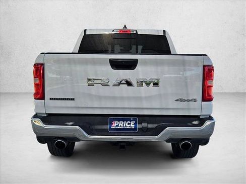 Used 2025 RAM 1500 Big Horn AWD/4WD image 6