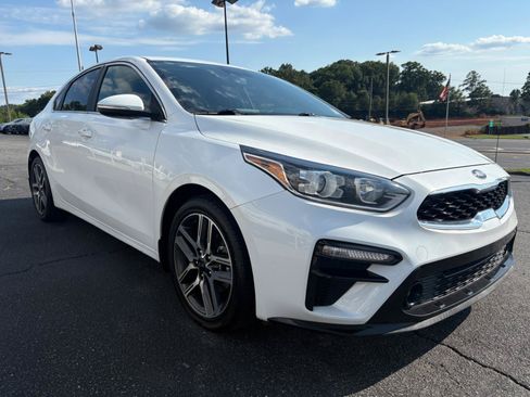 Used 2020 Kia Forte EX FWD image 3