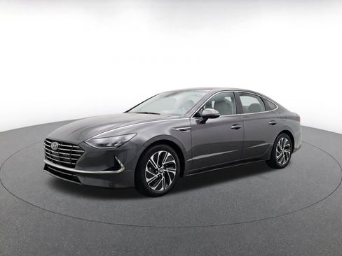 Used 2026 Hyundai Sonata Blue FWD image 3