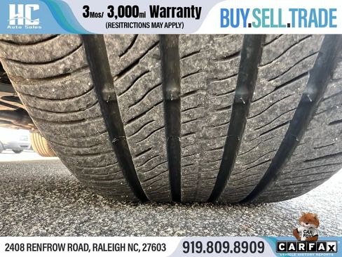 Used 2016 Toyota Highlander XLE image 11