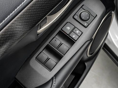 Used 2017 Lexus NX 200t FWD image 37