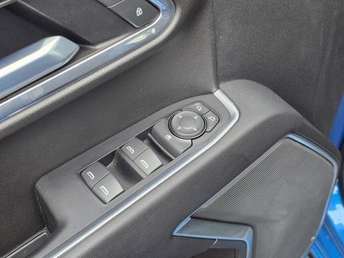 Used 2022 GMC Sierra 1500 Elevation w/ LPO, Elevation Black Package image 9