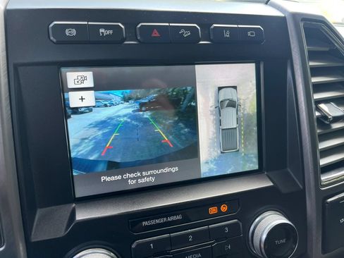 Used 2019 Ford F350 Limited AWD/4WD image 21