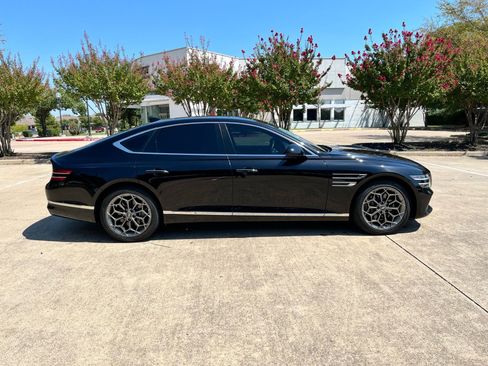 Used 2021 Genesis G80 2.5T w/ Advanced Package image 4