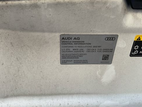 Used 2022 Audi S7 Prestige w/ Prestige Package image 25