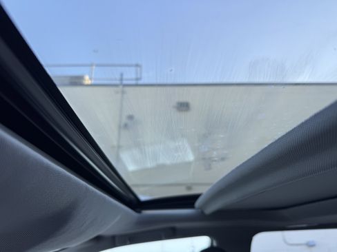 Used 2014 Toyota Highlander XLE image 32