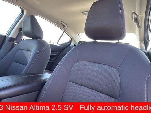 Used 2023 Nissan Altima 2.5 SV image 11