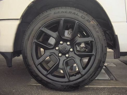 Used 2023 RAM 1500 Laramie AWD/4WD image 20