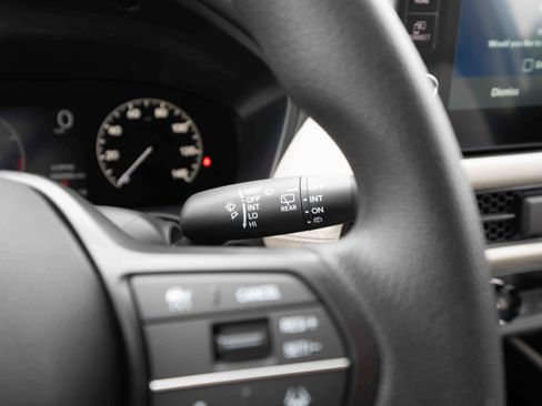 New 2026 Honda HR-V LX image 14