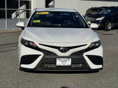 Used 2022 Toyota Camry SE image 8
