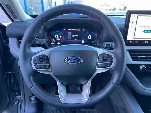 Certified 2025 Ford Explorer Active w/ Active Comfort Package image 18