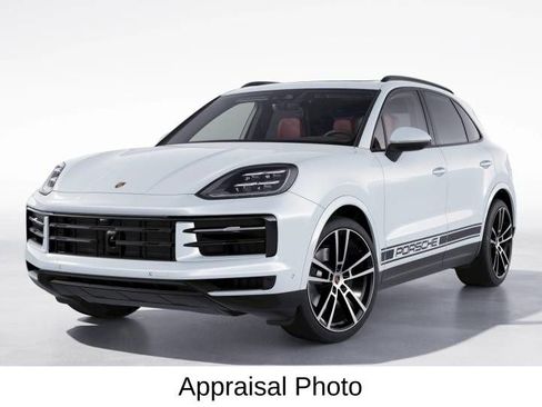 Certified 2024 Porsche Cayenne AWD/4WD image 1