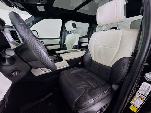 Used 2023 Toyota Tundra Capstone image 2