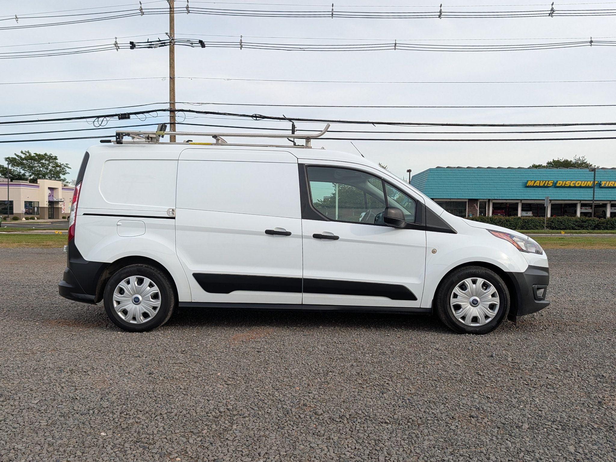 Used 2020 Ford Transit Connect XL FWD image 4