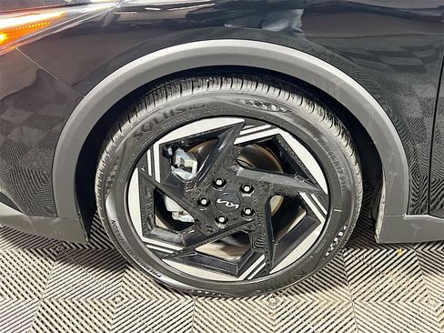 Used 2025 Kia K4 EX image 28