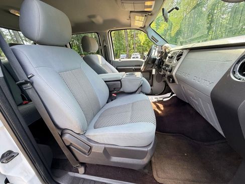 Used 2014 Ford F250 XLT AWD/4WD image 23