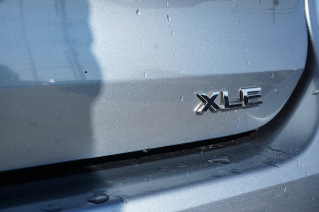 Used 2021 Toyota Highlander XLE FWD image 7