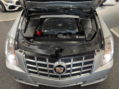 Used 2013 Cadillac CTS Performance RWD image 38