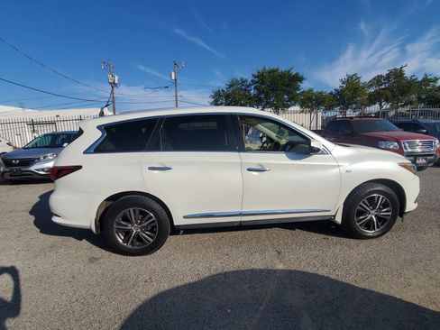 Used 2018 INFINITI QX60 Luxe w/ Premium Plus Package AWD/4WD image 7