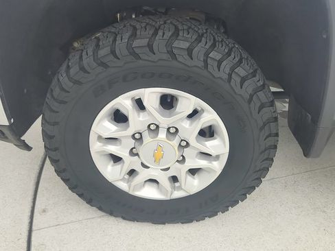 Certified 2024 Chevrolet Silverado 2500 LT AWD/4WD image 28